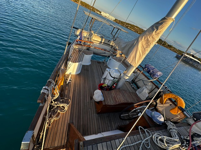 classic-sail-boat-rental-porto-heli-greece